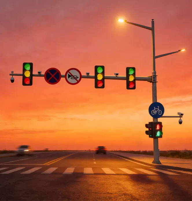 Poste de luz integrado VS poste de luz inteligente