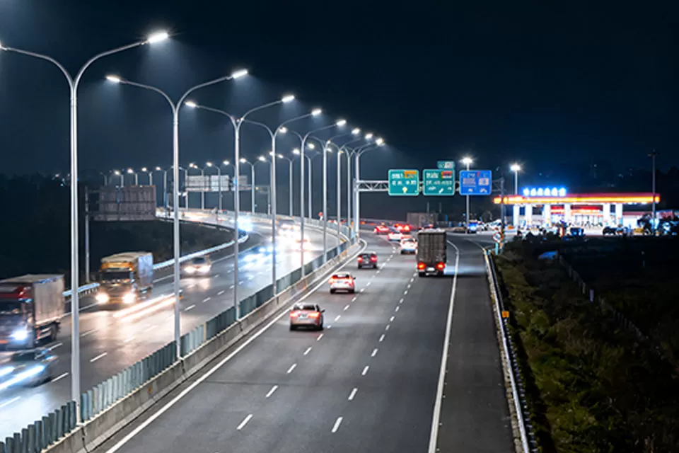 Iluminação da estrada & da estrada