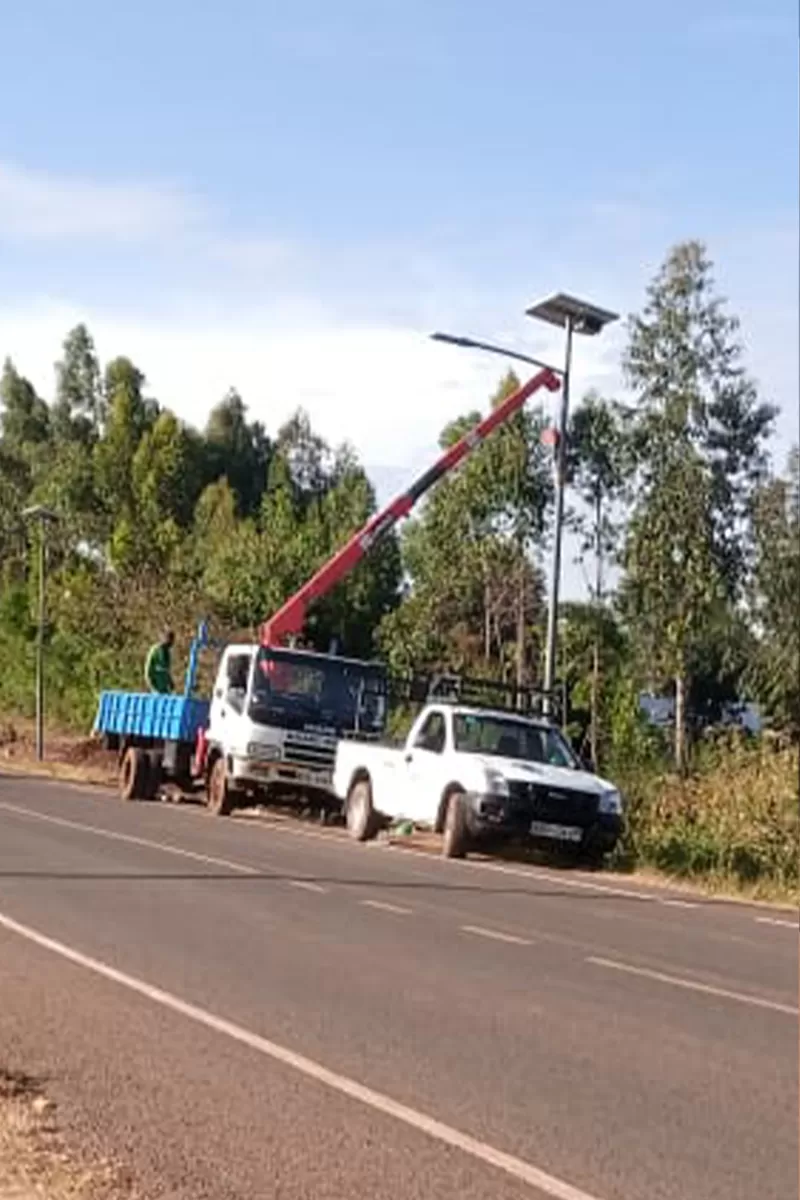 Luzes de rua solares divididas por atacado